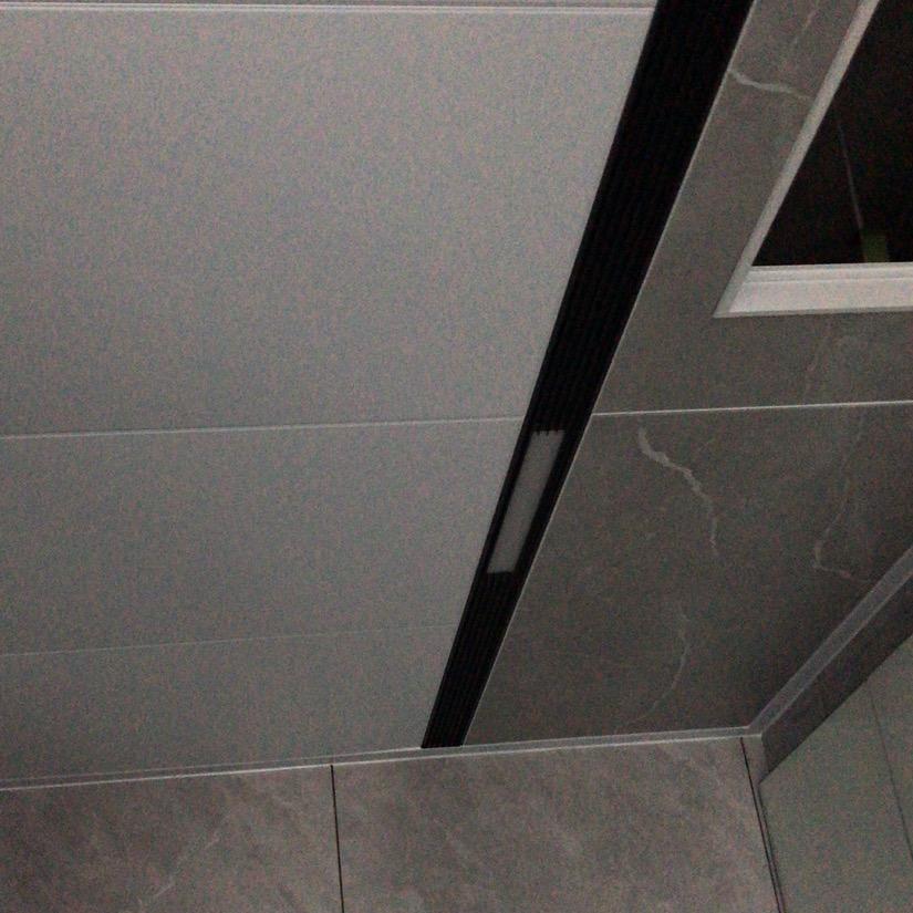 厨卫吊顶美缝的小姜