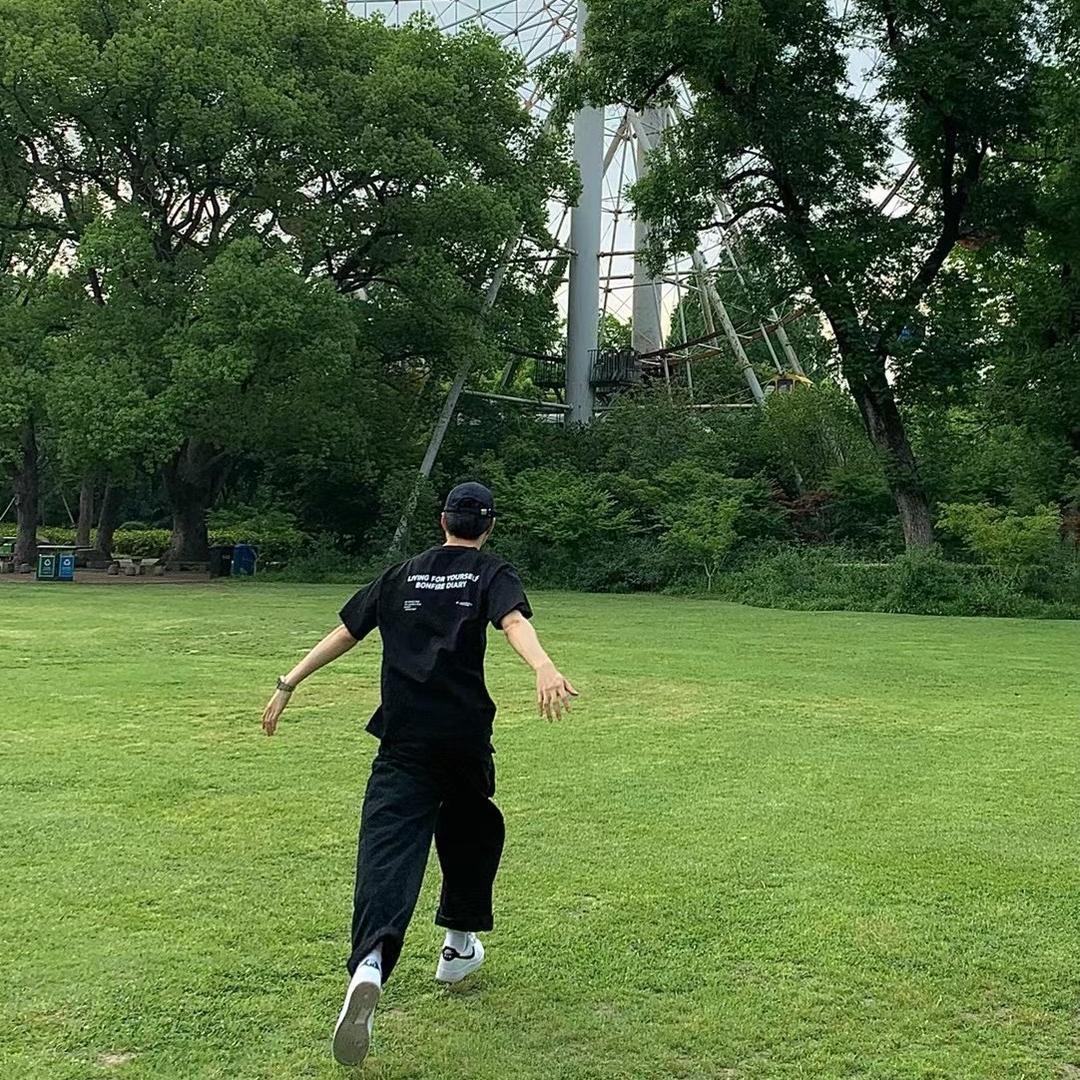 爱吃麦辣鸡翅