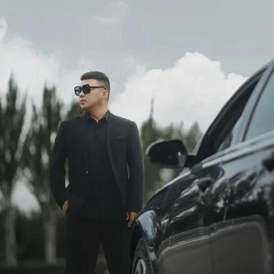 @志辉(鑫利名车)