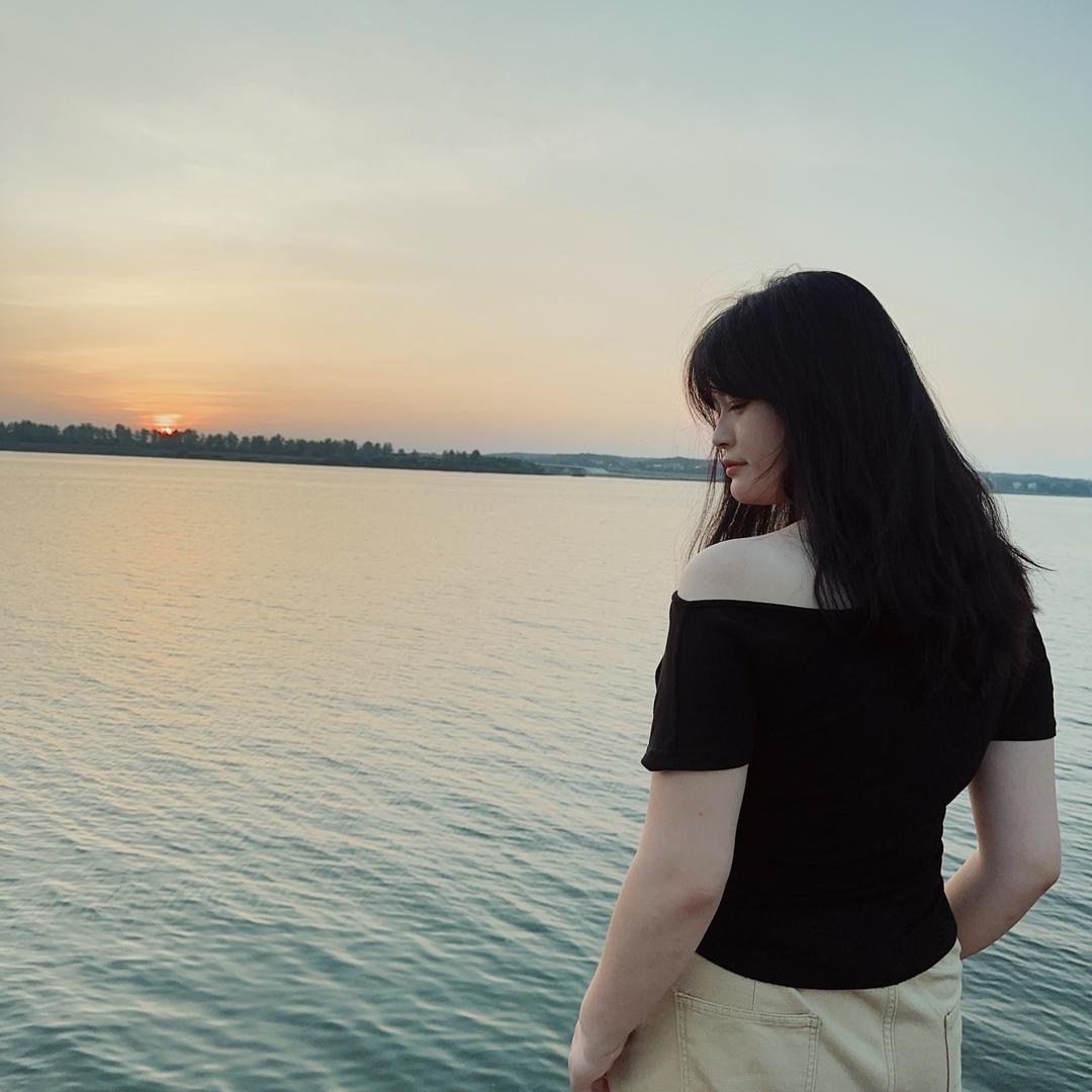 哦~关我什么事啊！