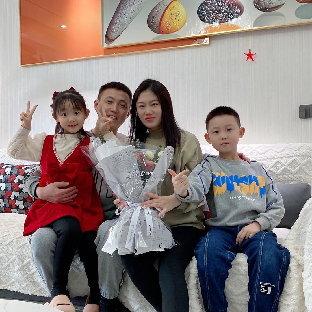 悦洋幸福一家人@抖音