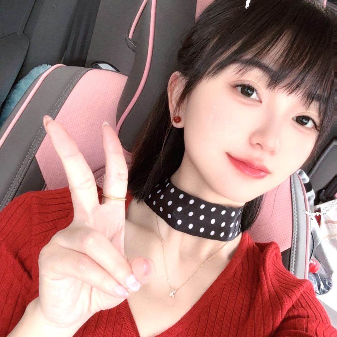 🦋、 依 依