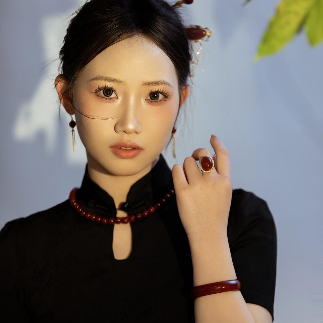 小邓世家——小玲