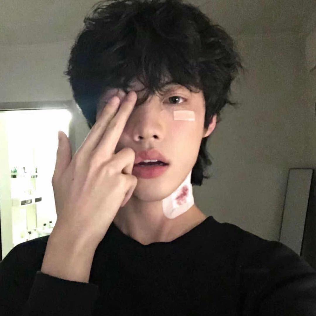 不舍.