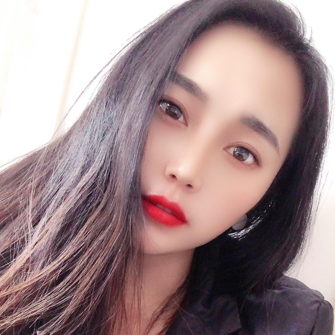 @金融阿花