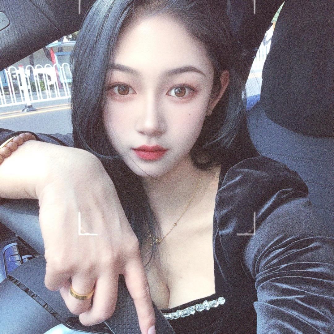 龚小美
