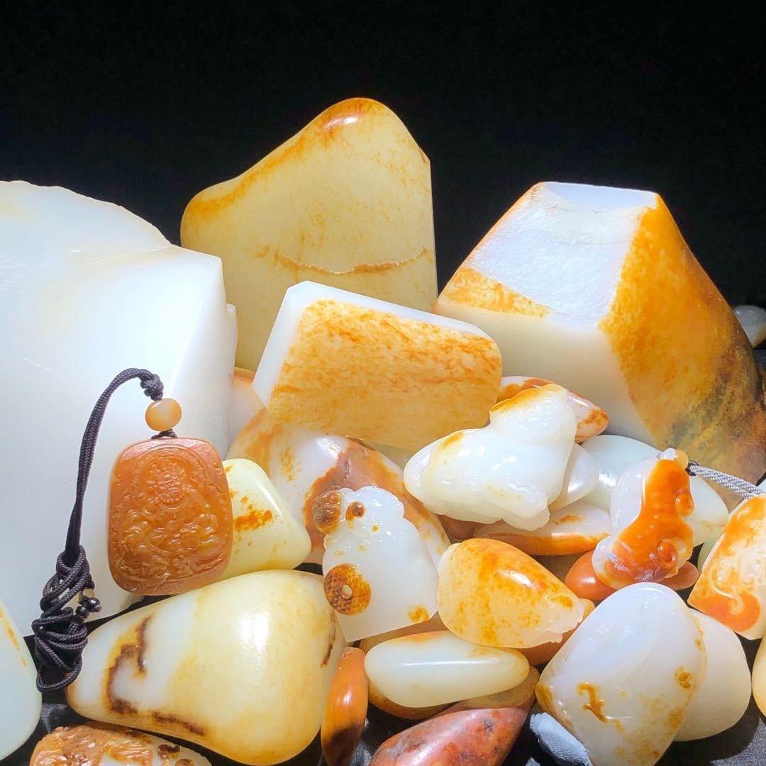 九紫和田玉籽料