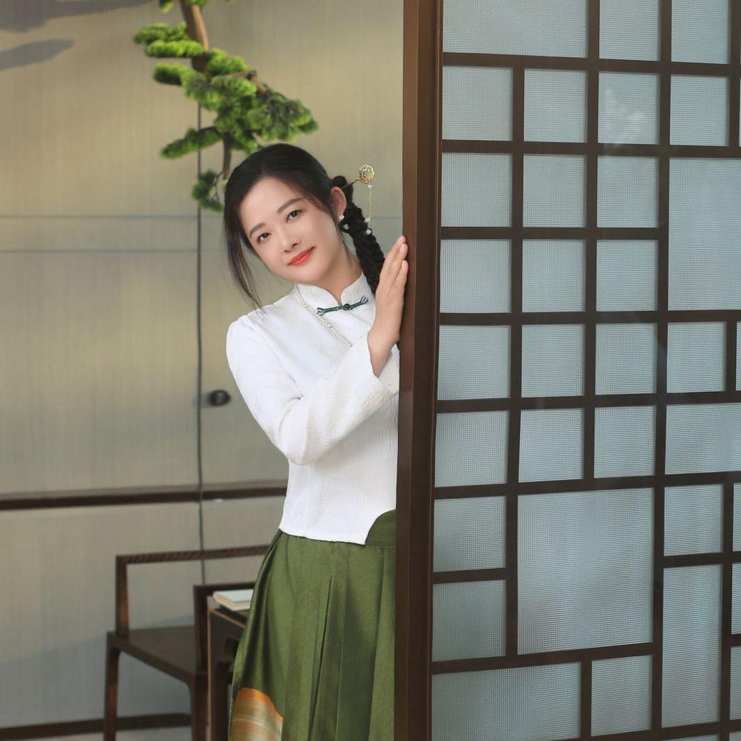 小仙女🧚‍♀️