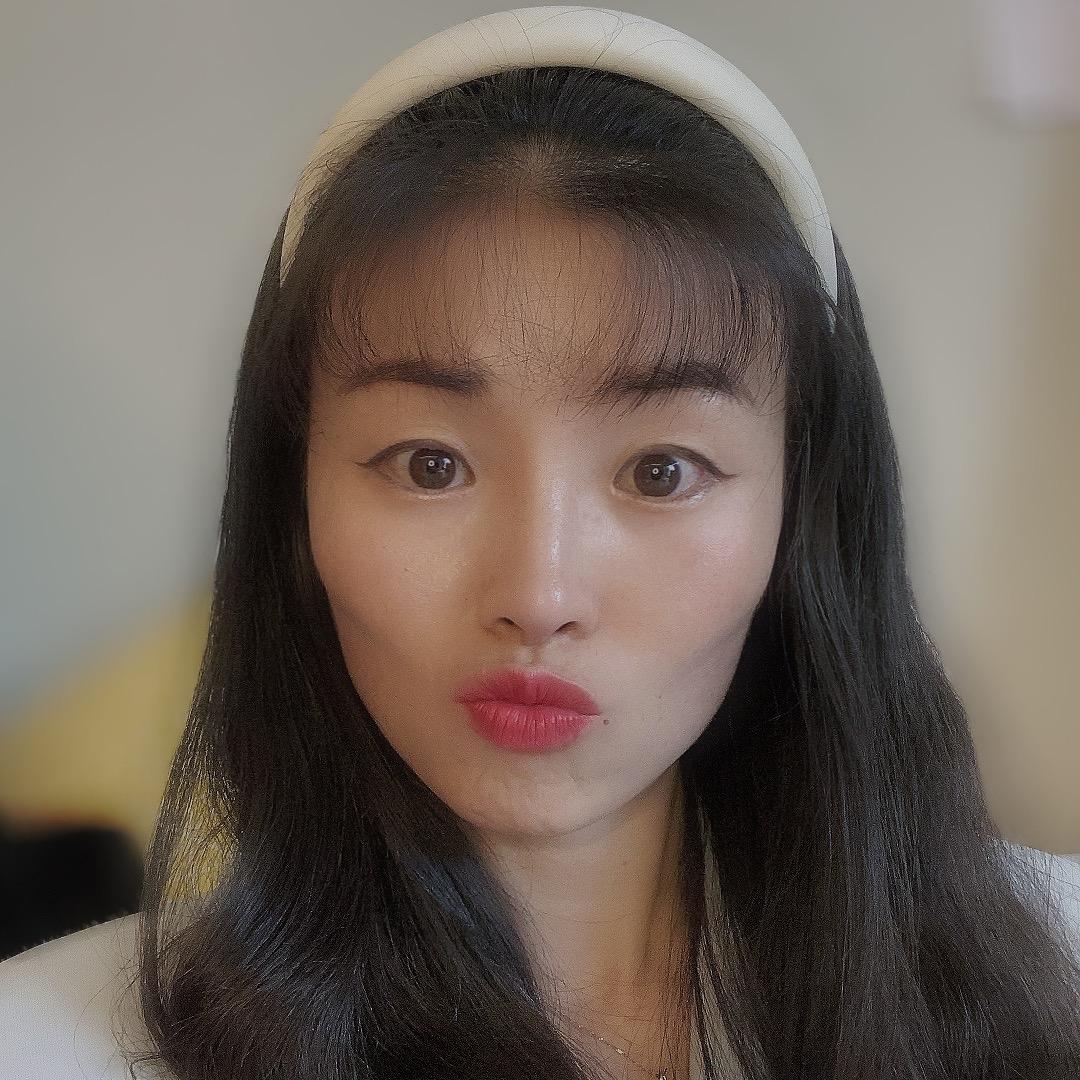 小霞