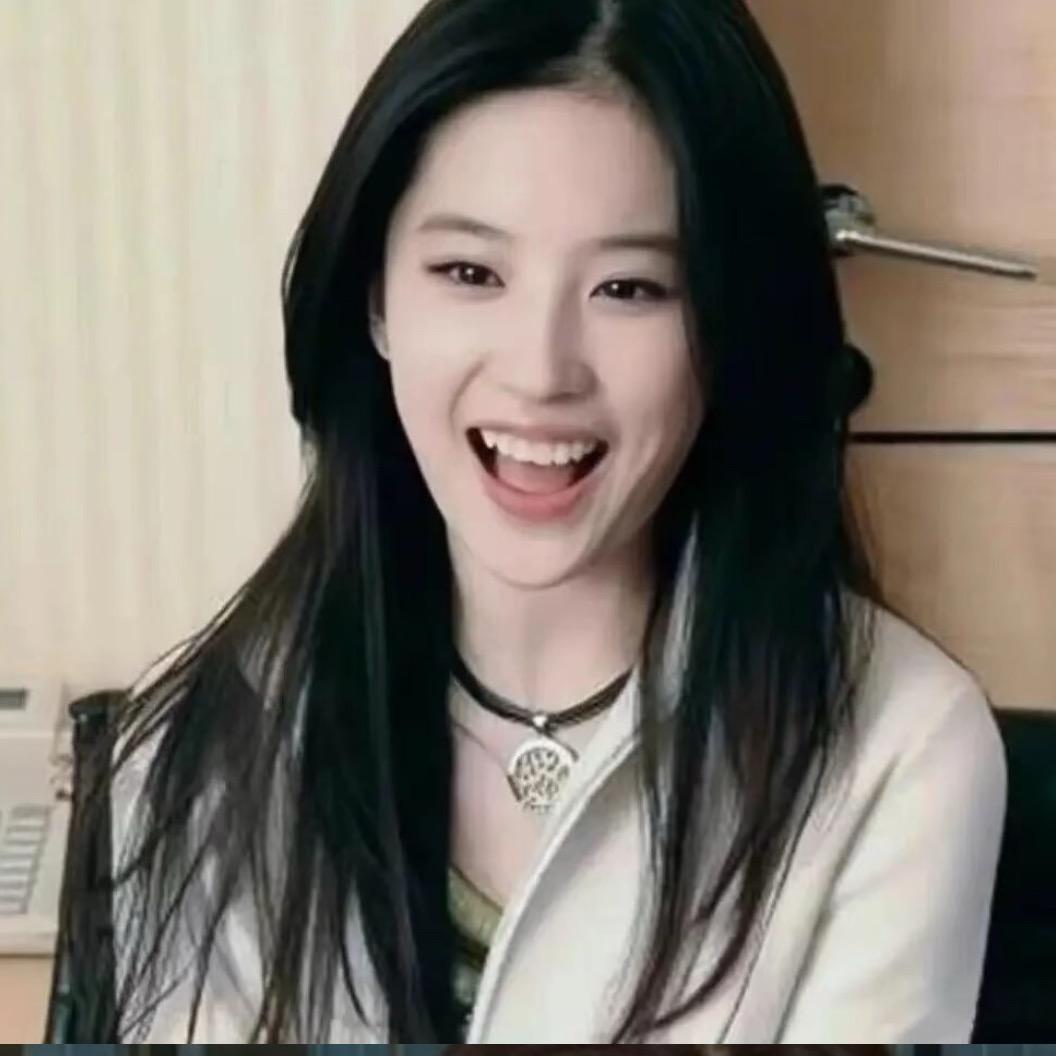 吐个泡泡🐬