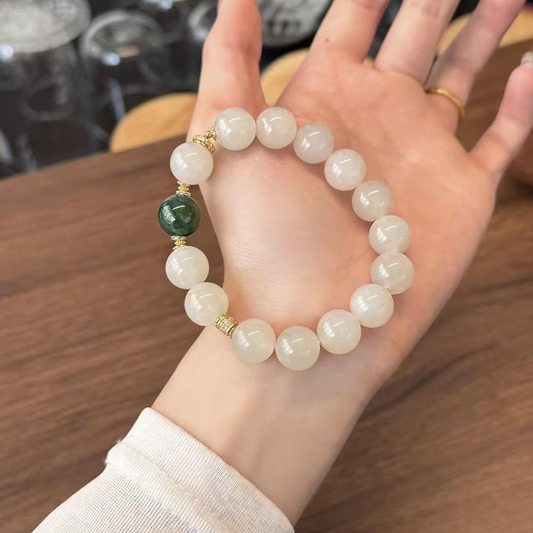 臻宝阁甄选美玉