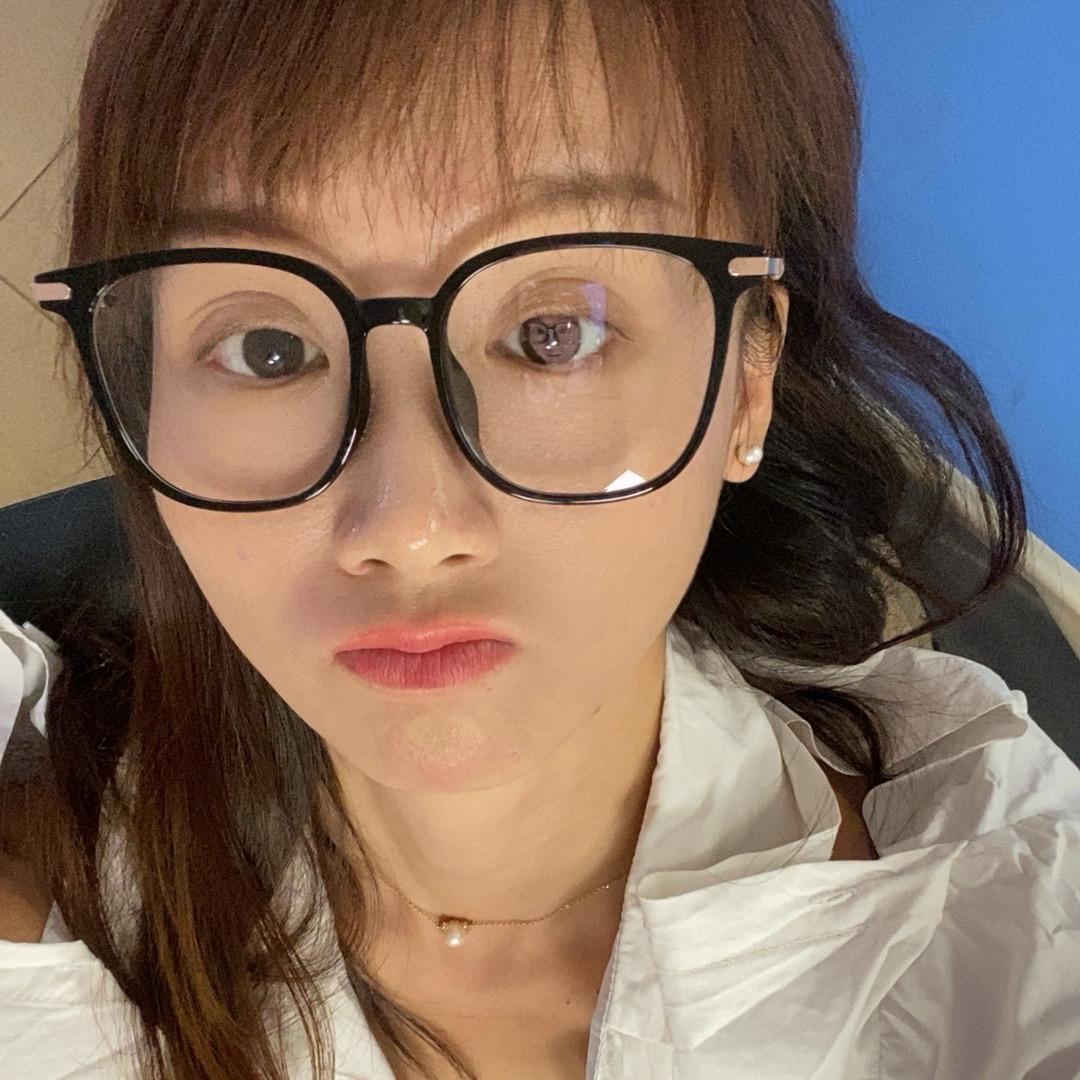 霸王别急（四眼妹）