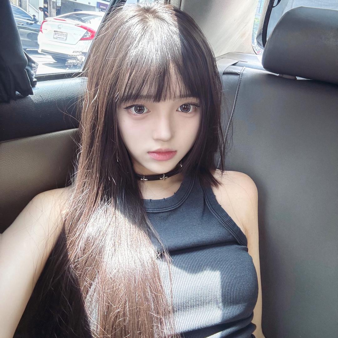 妍妍晕乎乎