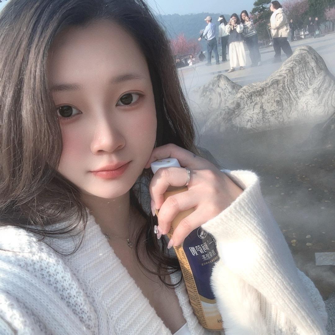 薇薇子🖤