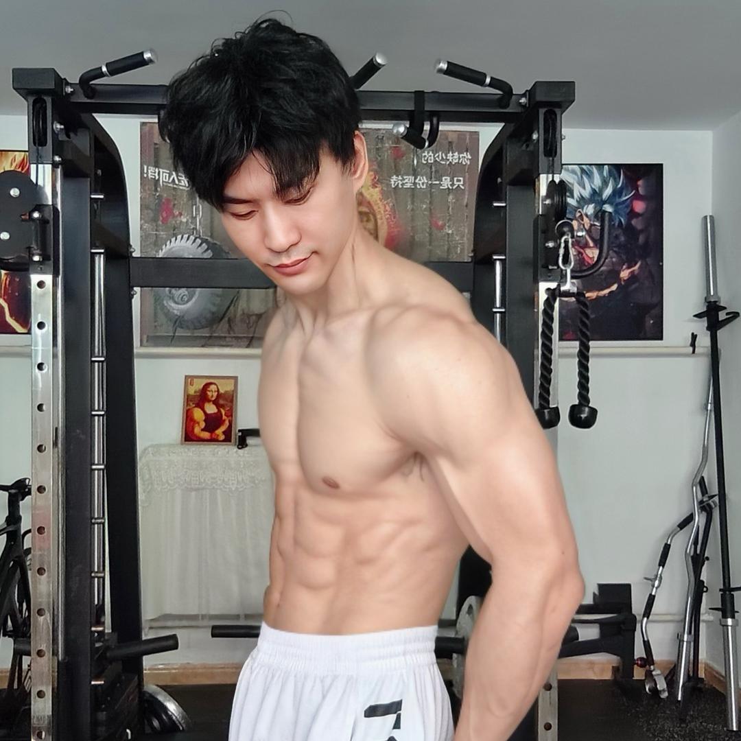 健身ing雅痞盟大叔
