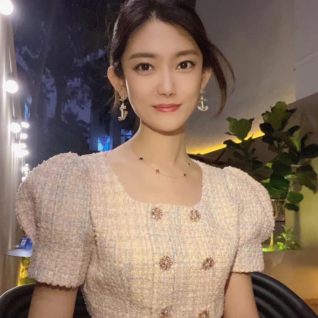 微微