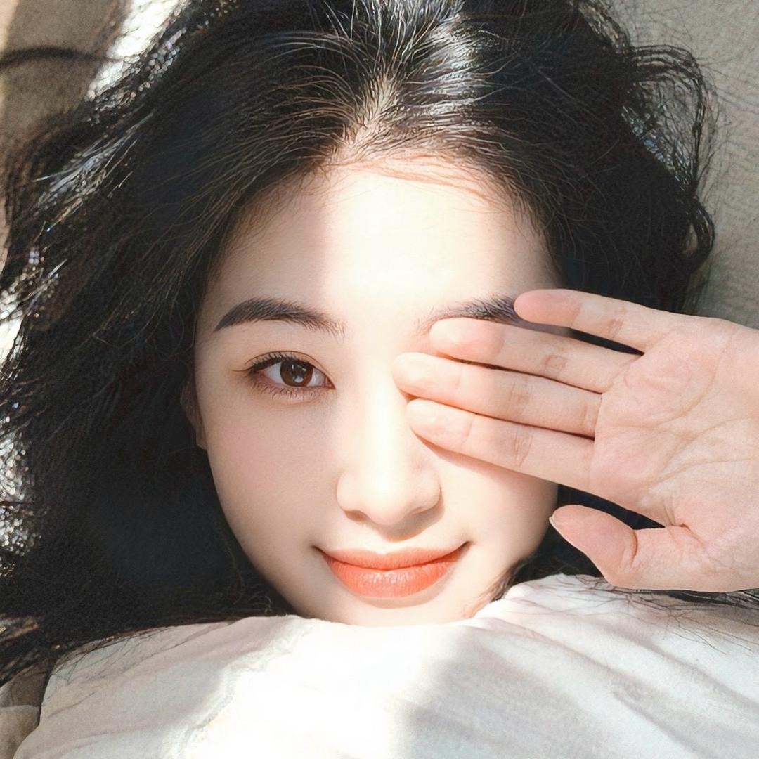 ʚ刘奶糖ɞ ᥫᩣ