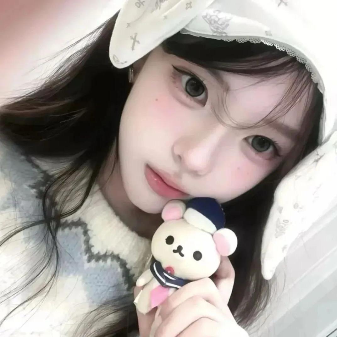 玥玥.