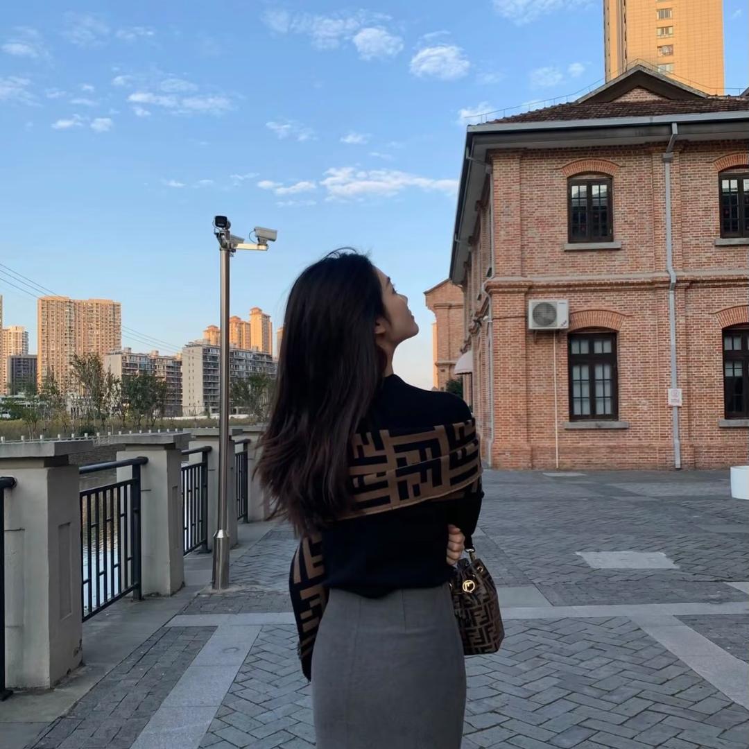 艾美丽嘉店