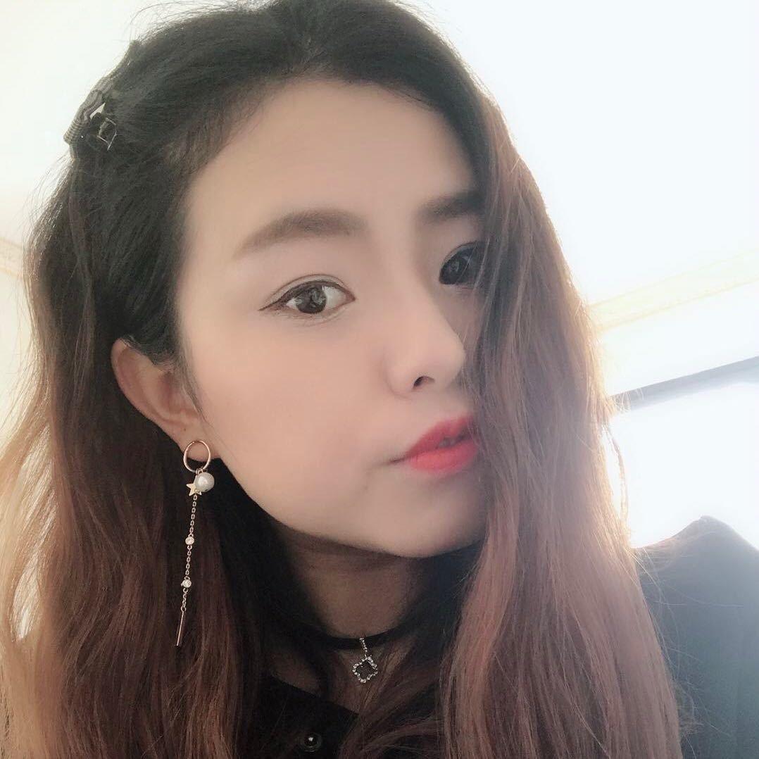 静静👑