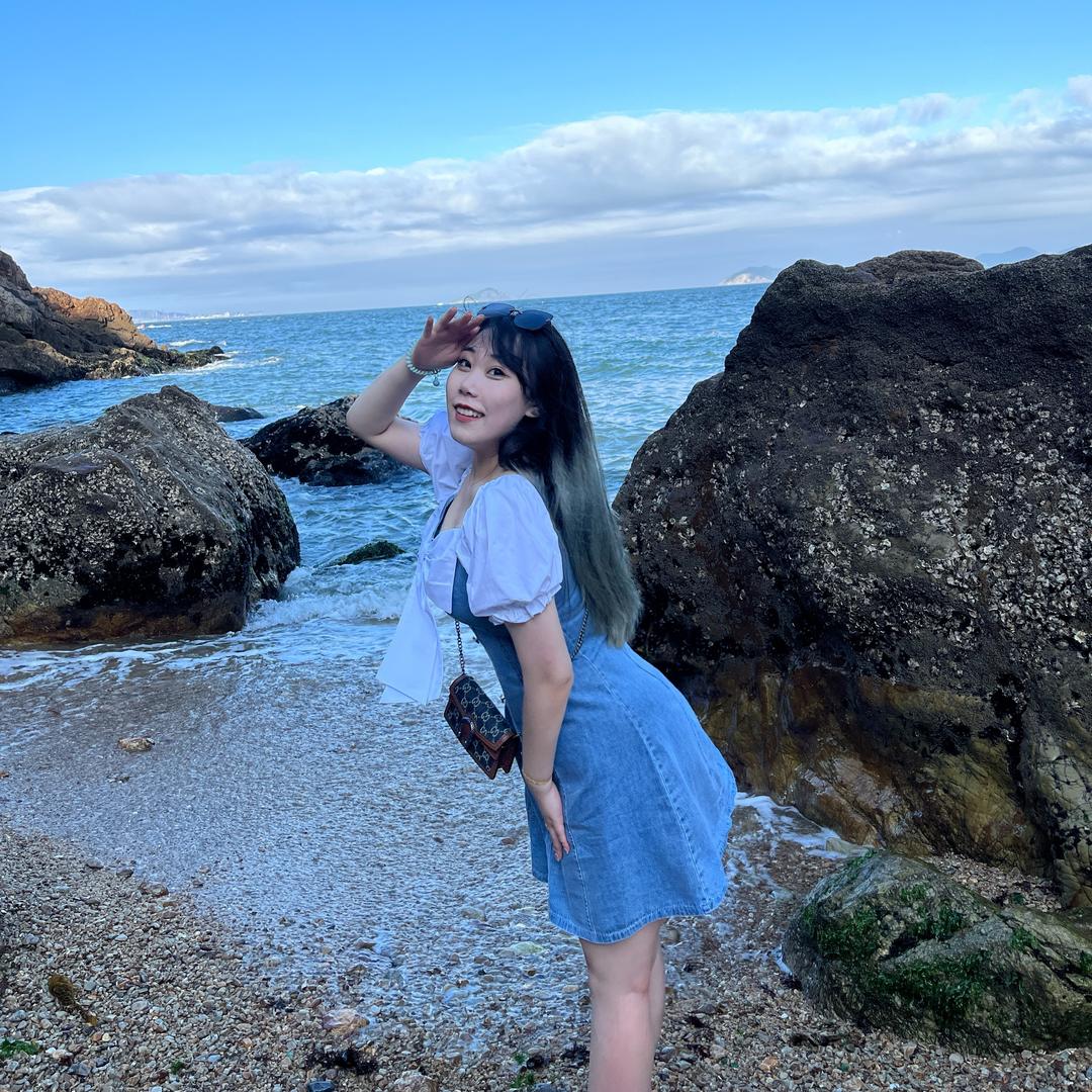 仙女有只猫ʕ •ᴥ•ʔ