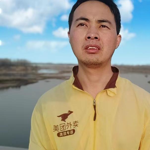 我在小城唱歌给你听