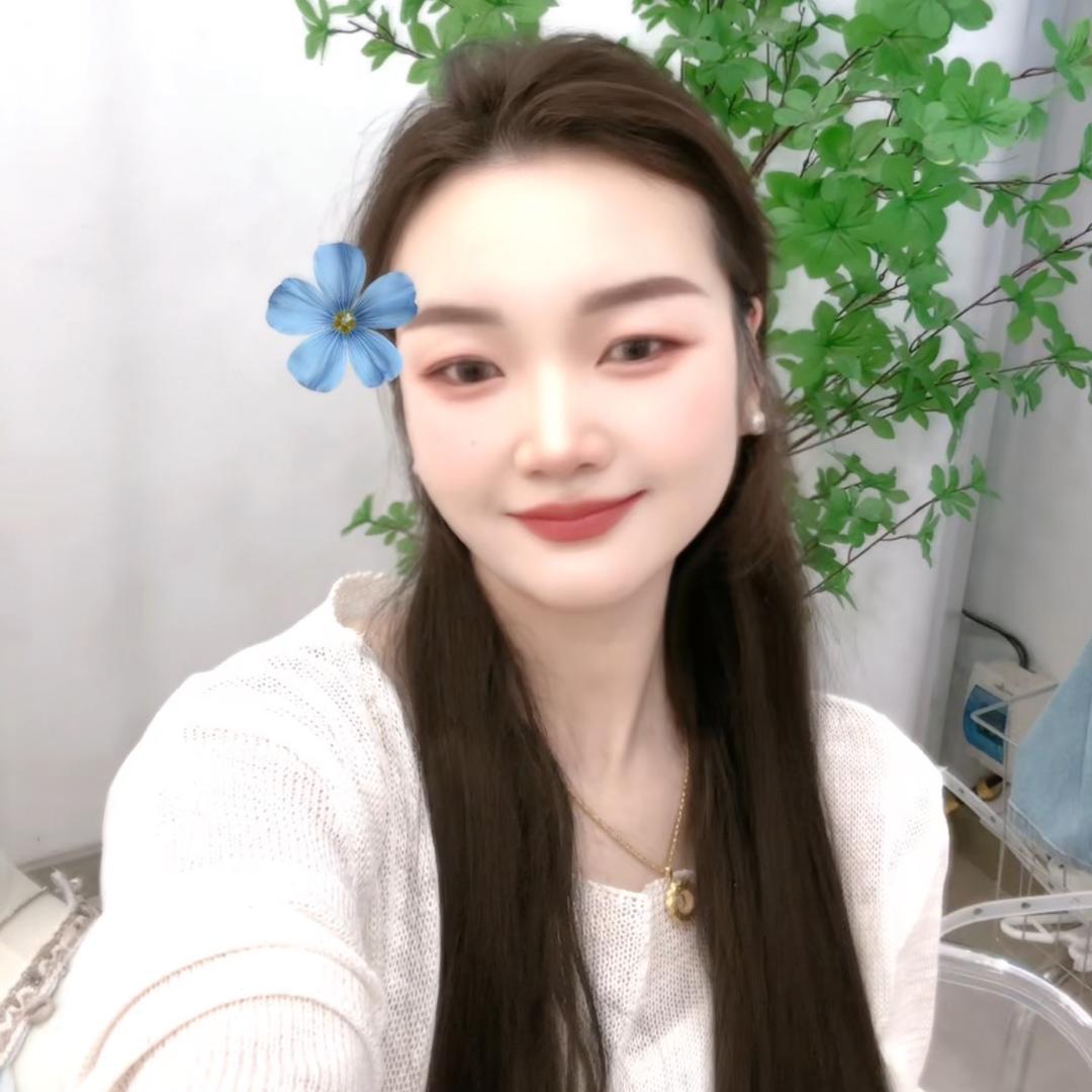 范湖静静女装