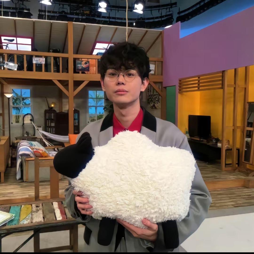 你怎么对谁都一样