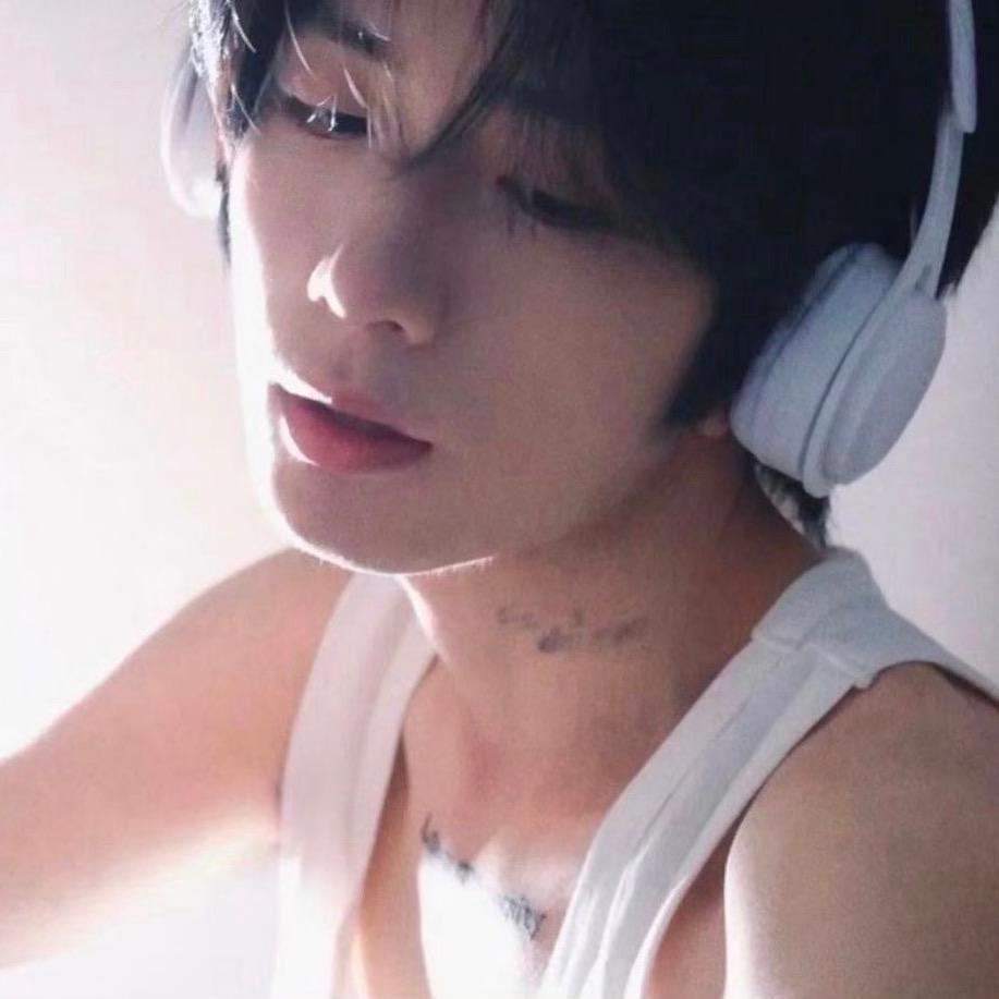 小懿又困了💤