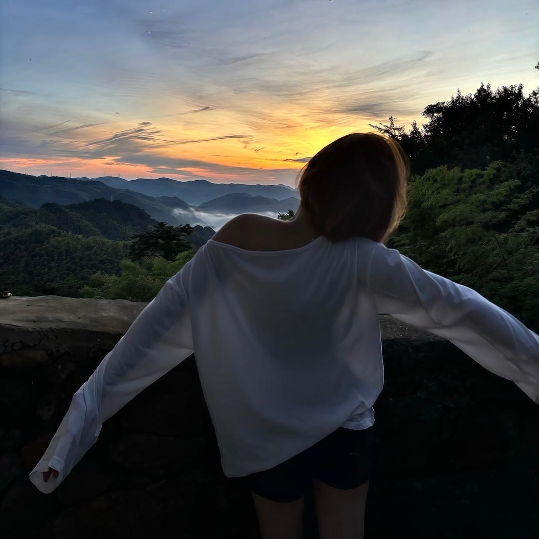 安康如梦婚纱化妆师橙子🍊