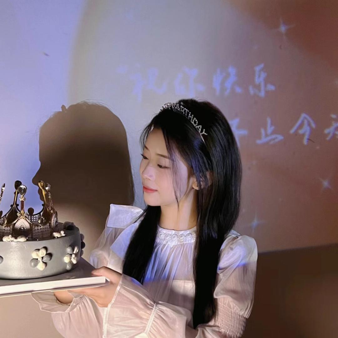 小H