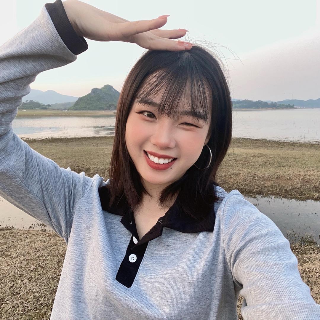 菜菜不菜.