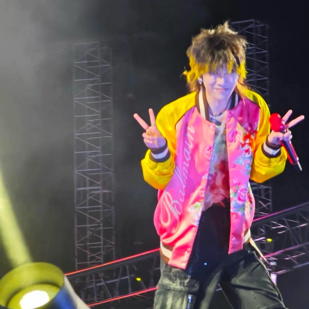 花落时相遇yu！