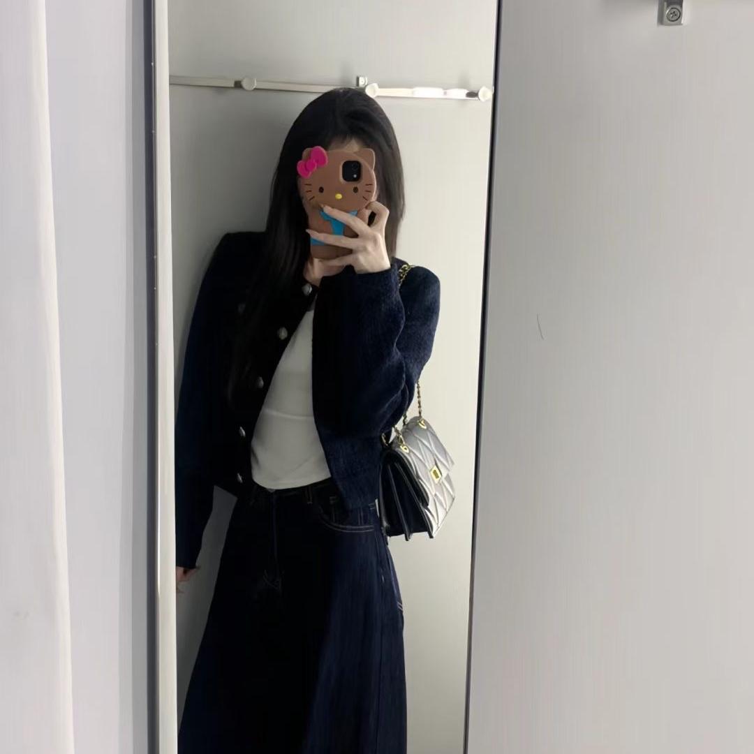 云柠精品服饰