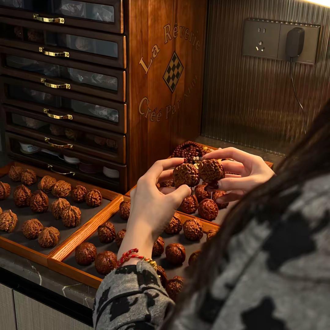 业娅百货精选仓