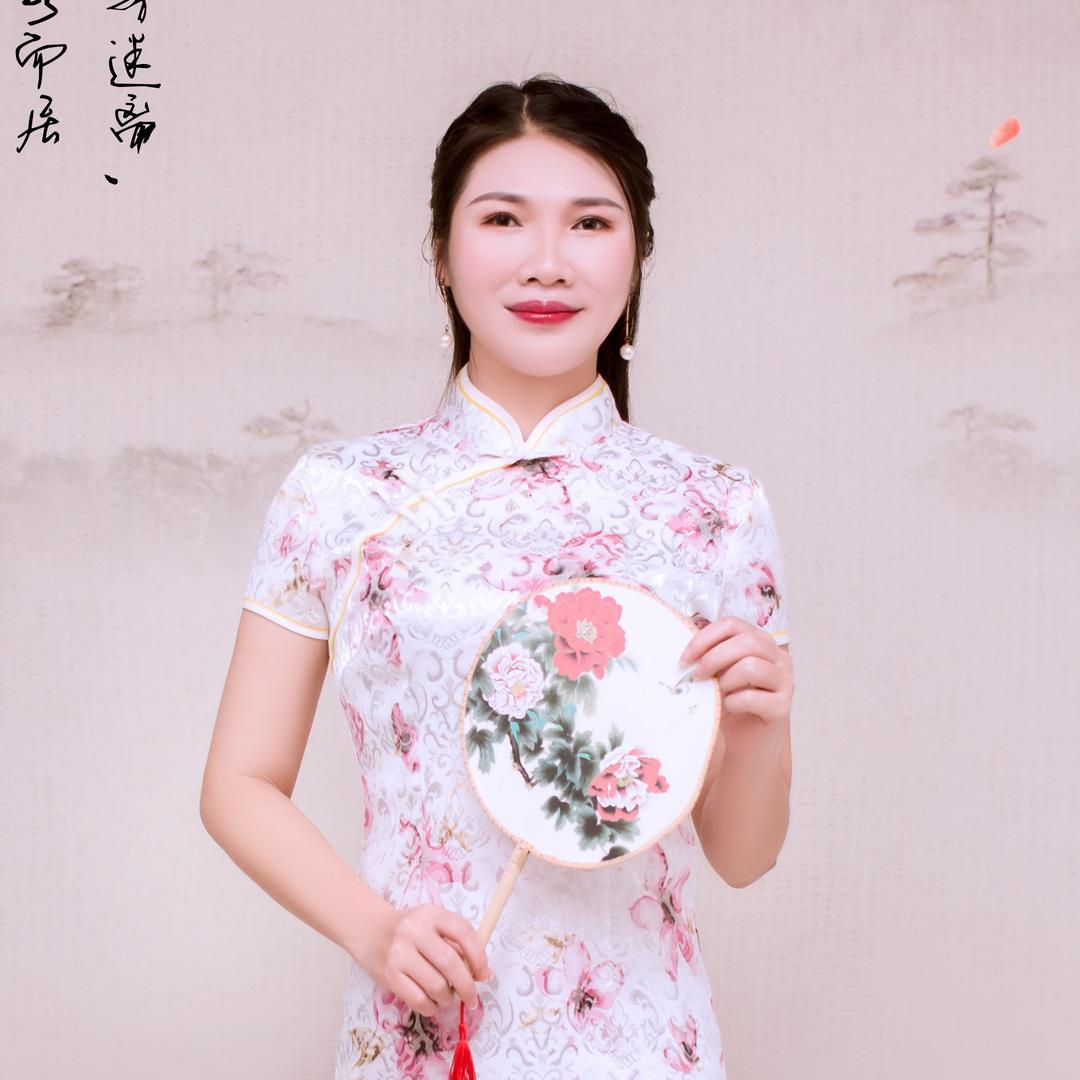 高安素颜灯泡肌