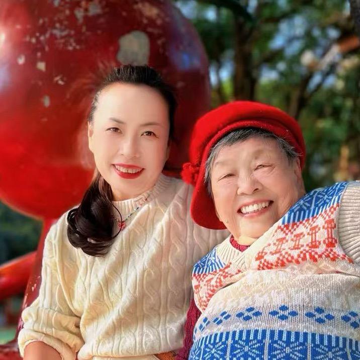 财妈小曾