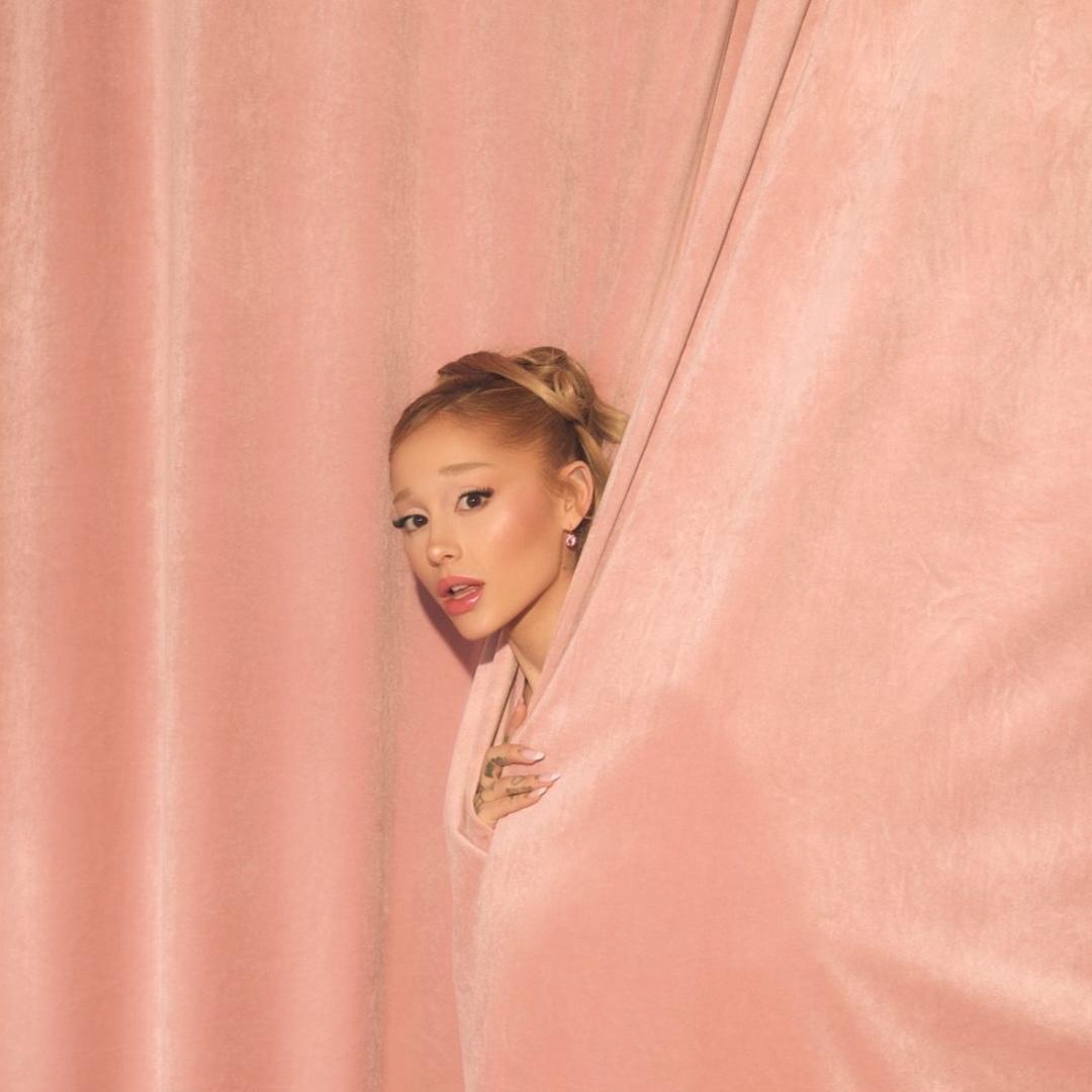 爱吃变态辣的可露丽