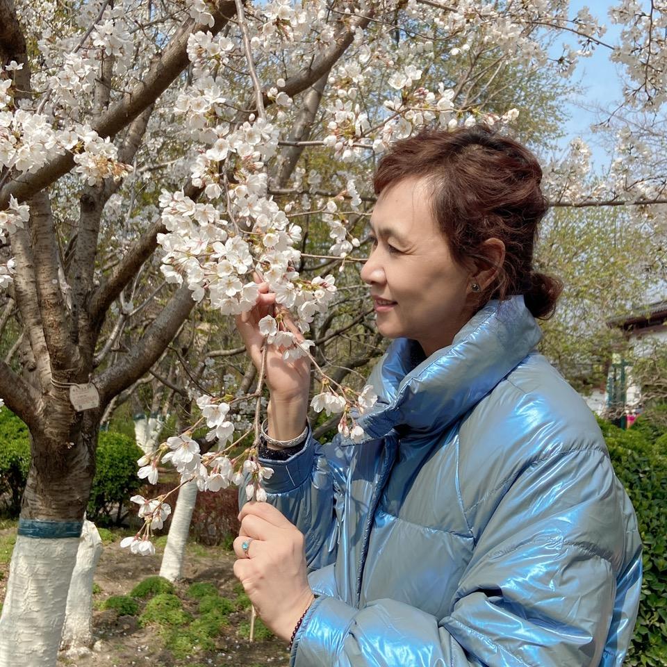 柔情（65年正月🐍）