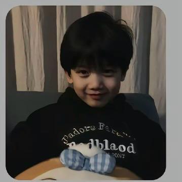 那小子真帅_