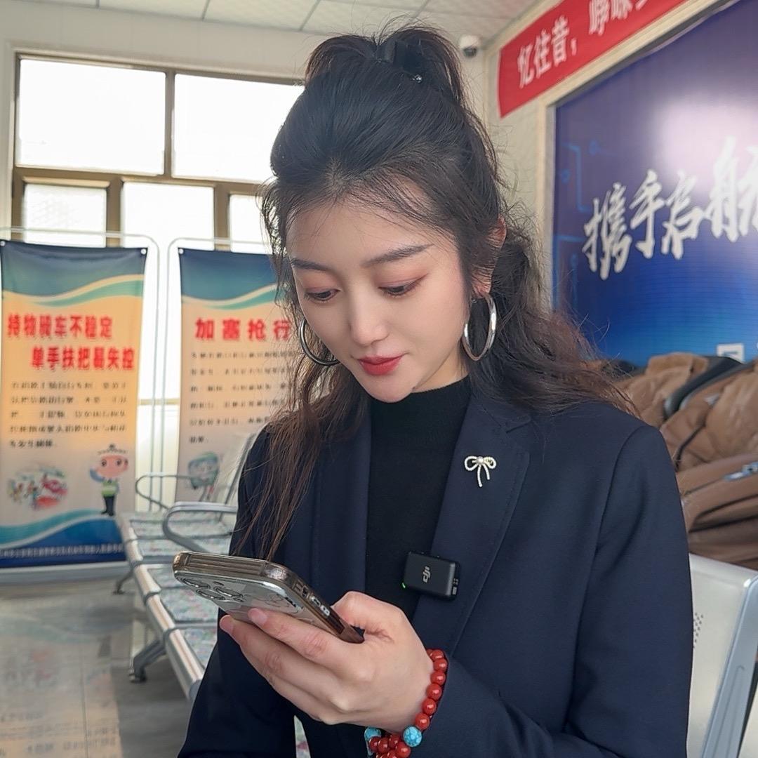 兰州驾校裕华金苹果婷婷