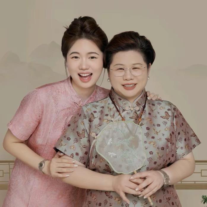 花满林真丝服饰（穿搭）