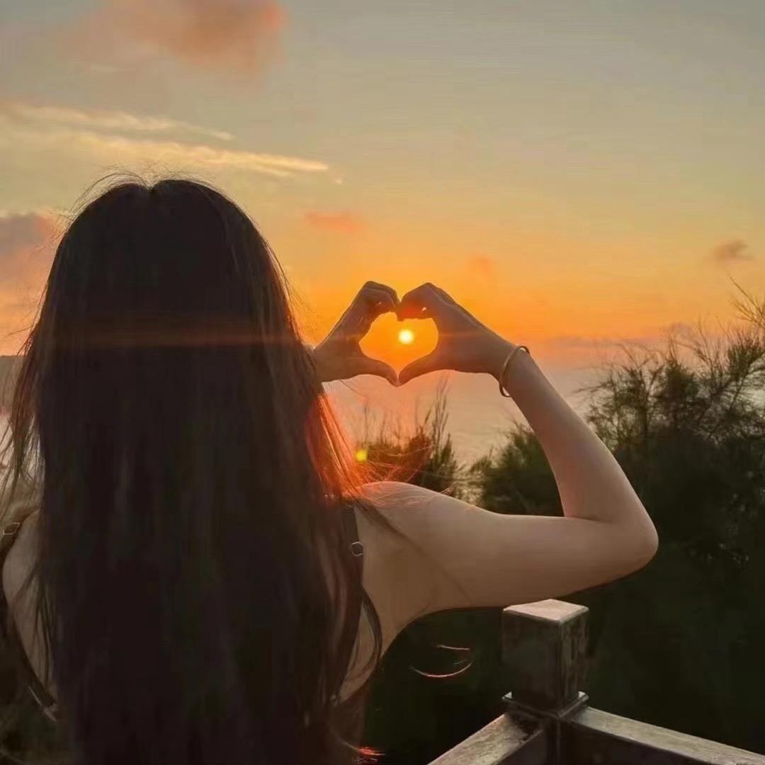 @静🌻
