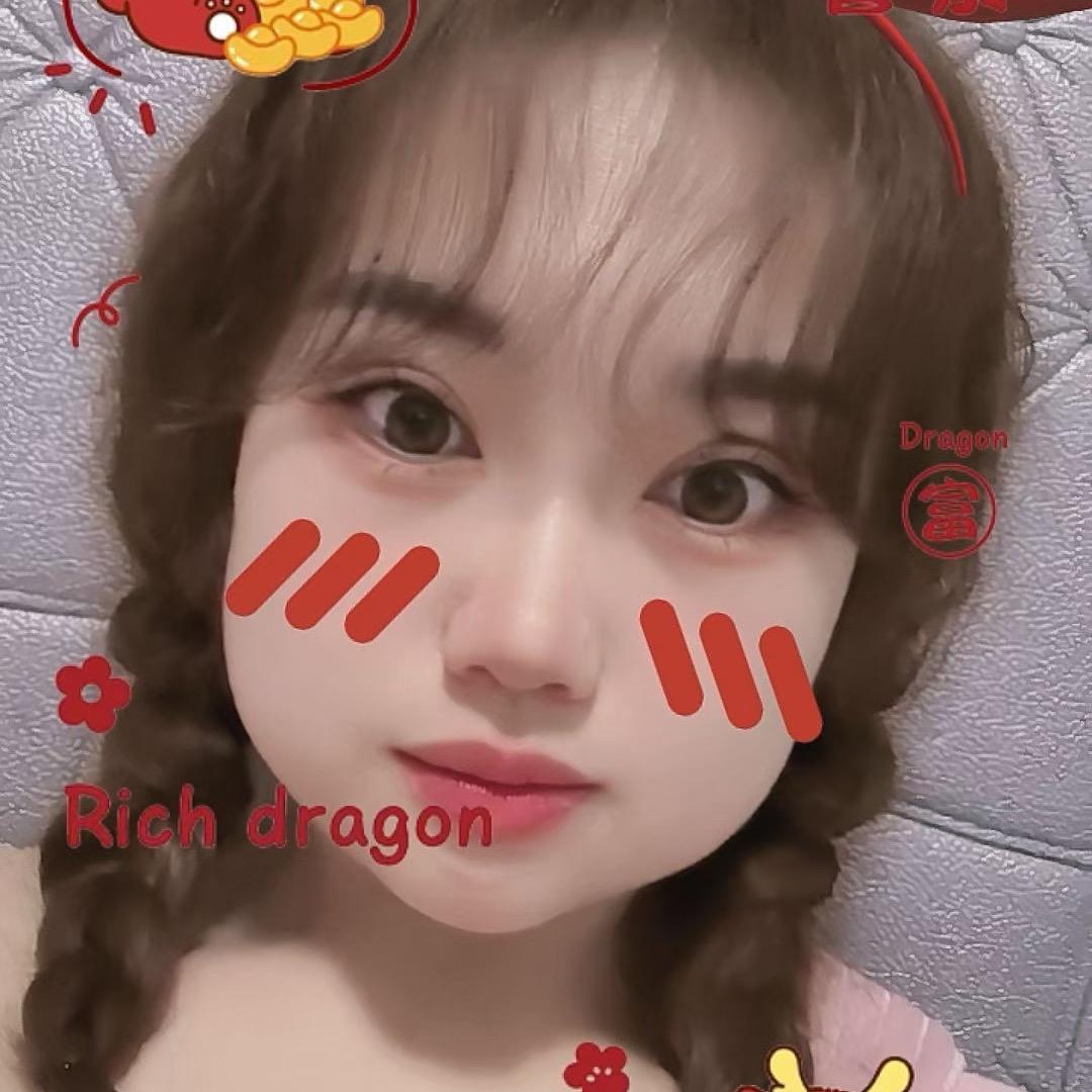 萱萱👀