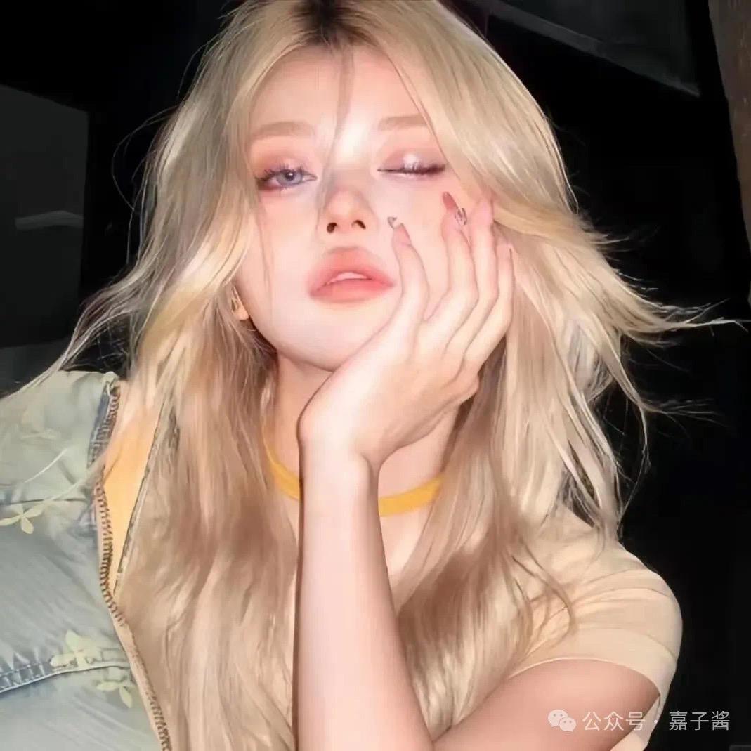 和小沈吹海风