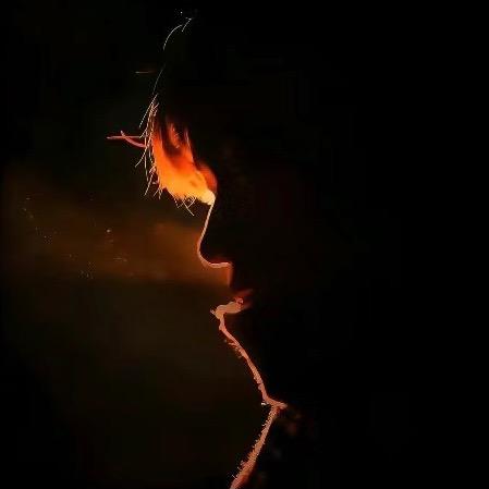 全网通缉的帅哥