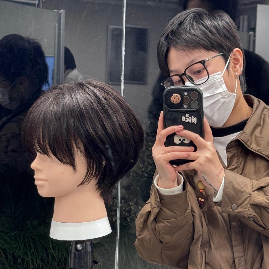 昆山女发型师加菲