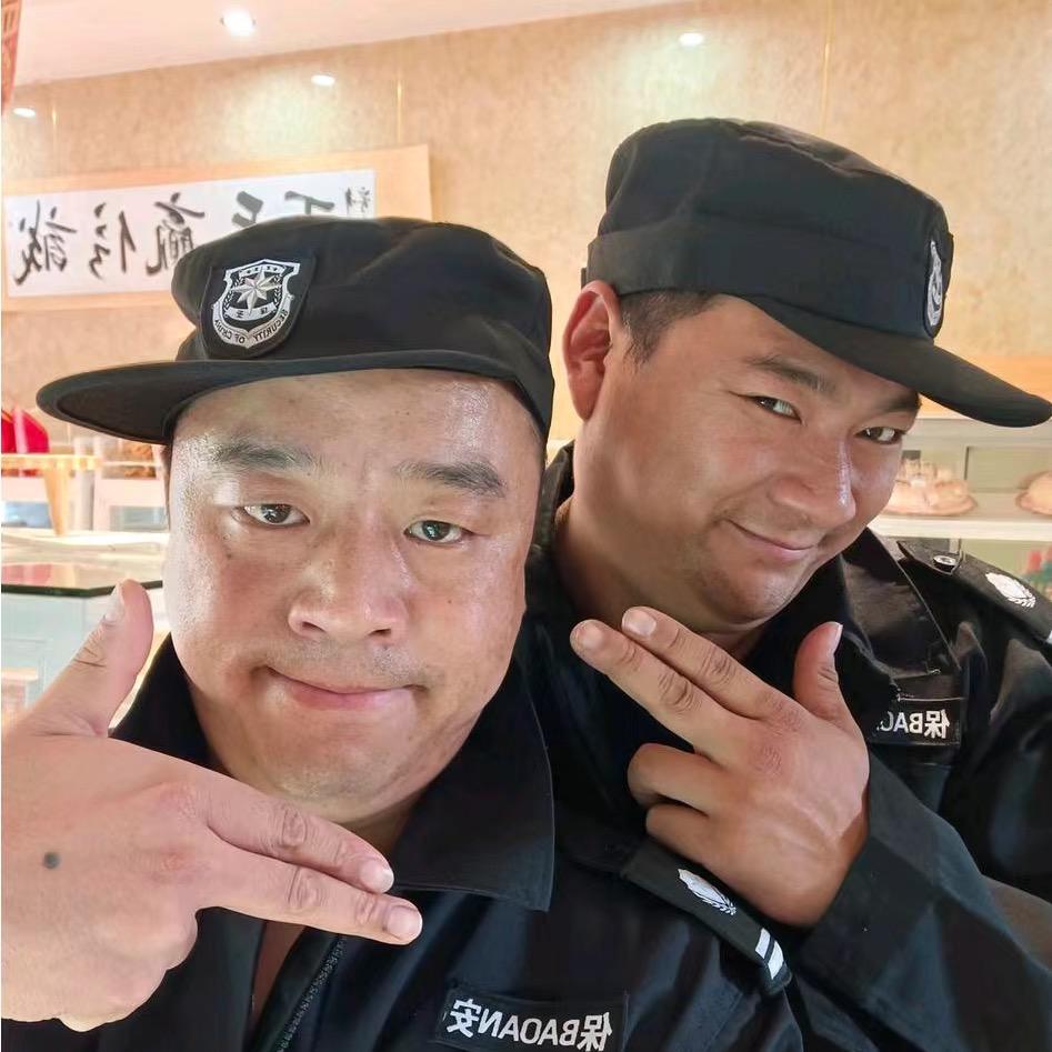 两伴蒜带你嗨