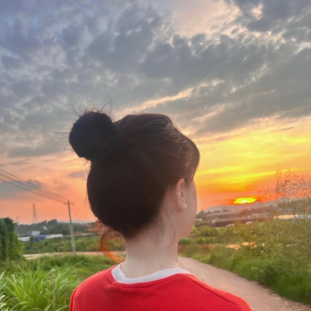 ◕‿◕暖阳