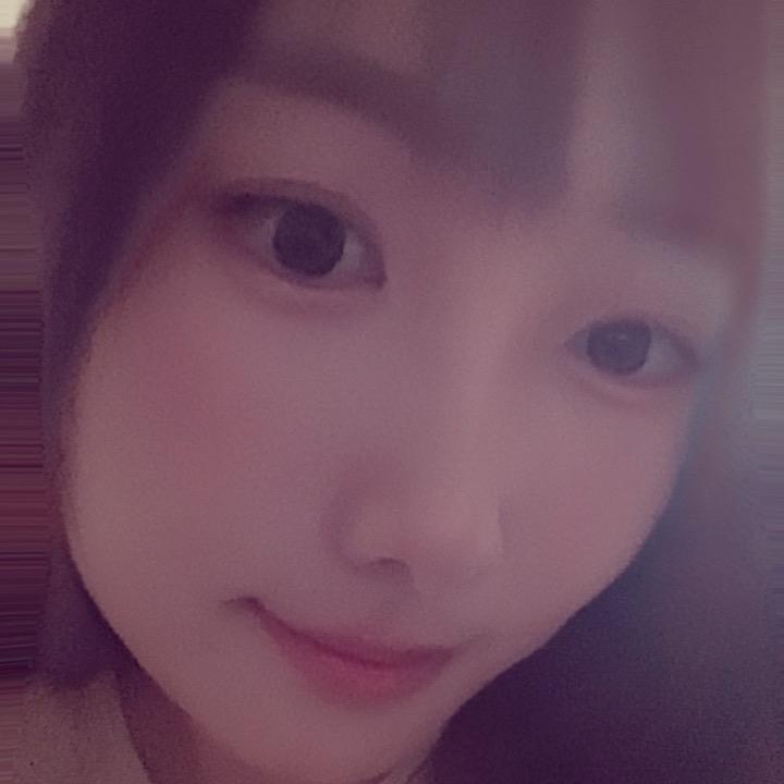 快乐的胖女孩分享好物